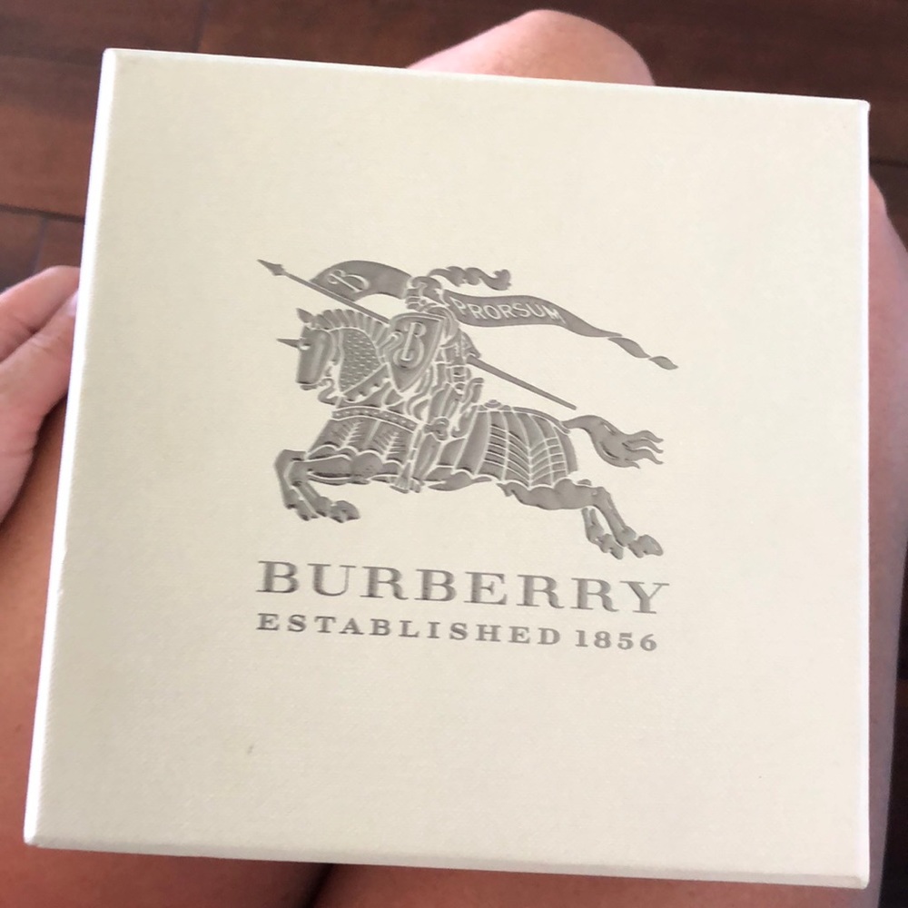 Burberry Mens watch! - Picture 5 of 6